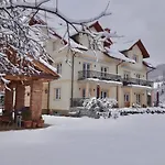 Gorczanskie Papiernia 110m2 Kominek & Wellness Apartmanhotel Niedźwiedź