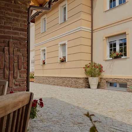 アパートホテル Gorczanskie Papiernia - W Gorach Gorce Niedźwiedź