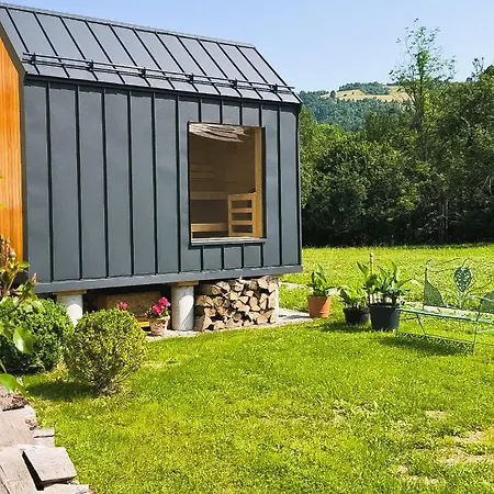 アパートホテル Gorczanskie Papiernia - W Gorach Gorce 4*