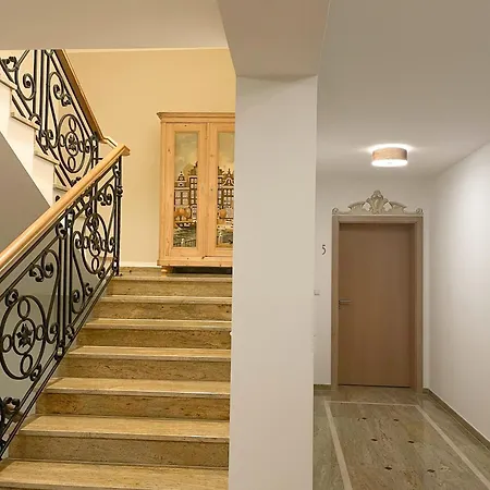 Gorczanskie Papiernia - W Gorach Gorce アパートホテル Niedźwiedź